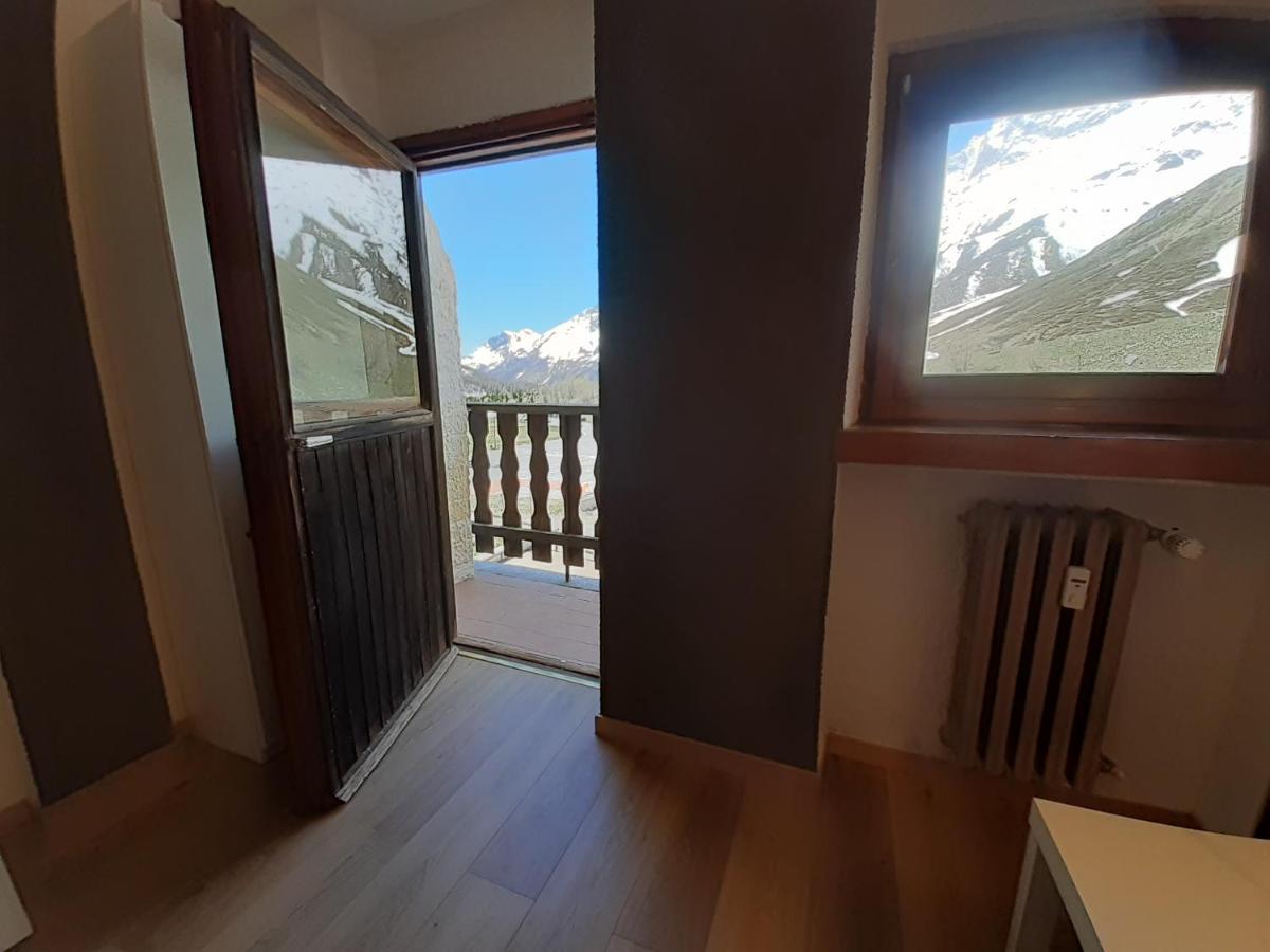 Matterhorn Studio Cervinia ブレウイル・チェルヴィナイア エクステリア 写真